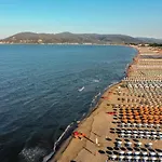 Bed & Breakfast Nonna Piera Marina Di Carrara