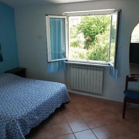 Nonna Piera Bed & Breakfast Marina Di Carrara