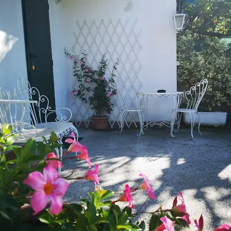 住宿加早餐酒店 Nonna Piera 3*